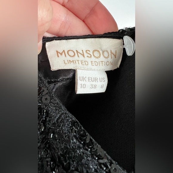 Stunning Royal Black Embroidered Dress In Mint Condition!Size US 6 |EU 38 |UK 10 - Picture 5 of 6